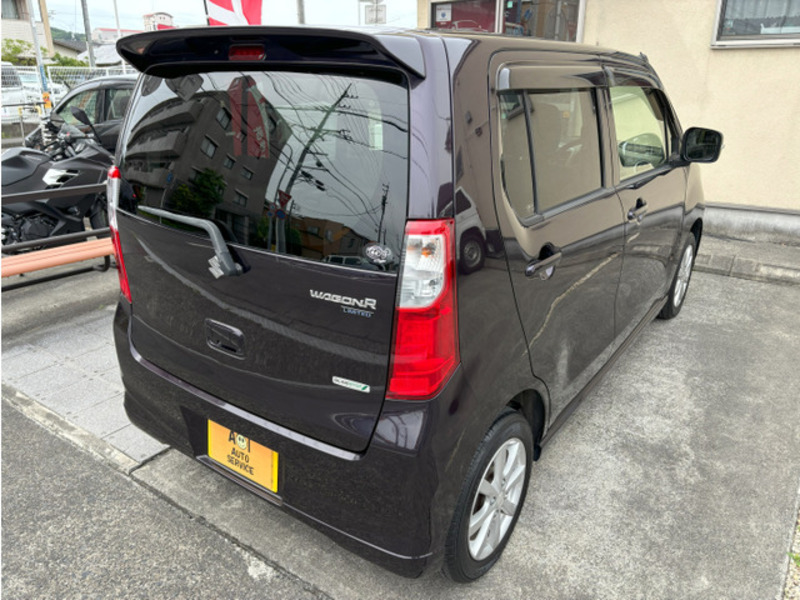 WAGON R-9