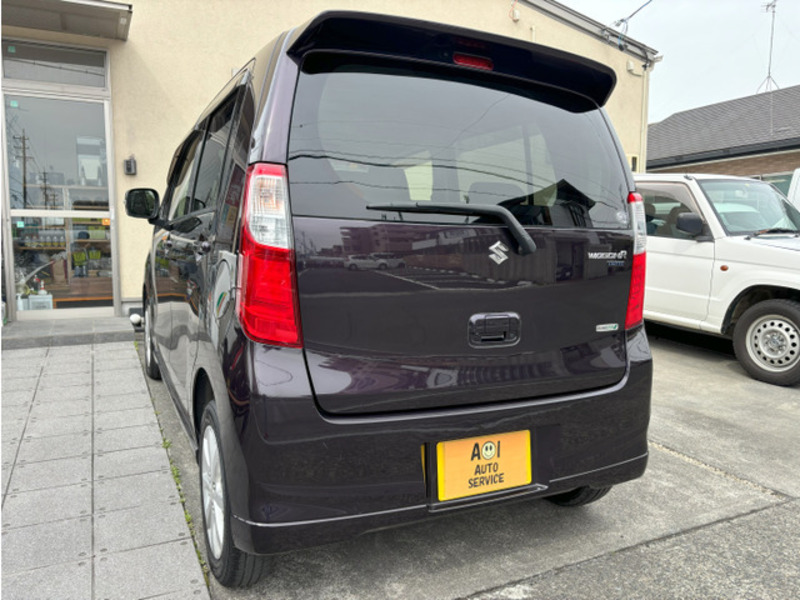WAGON R-10