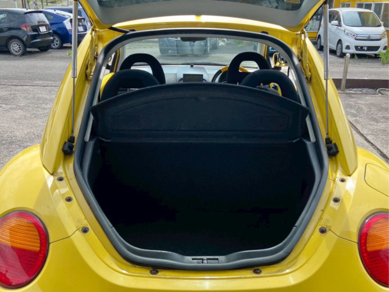 NEW BEETLE
