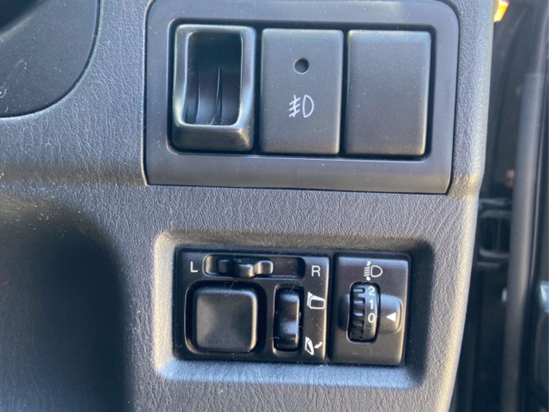 JIMNY-16
