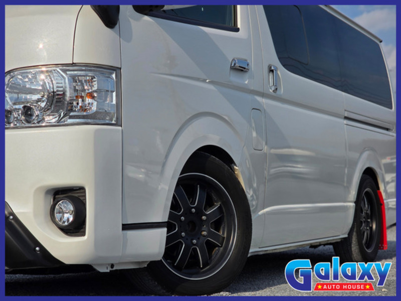 HIACE VAN
