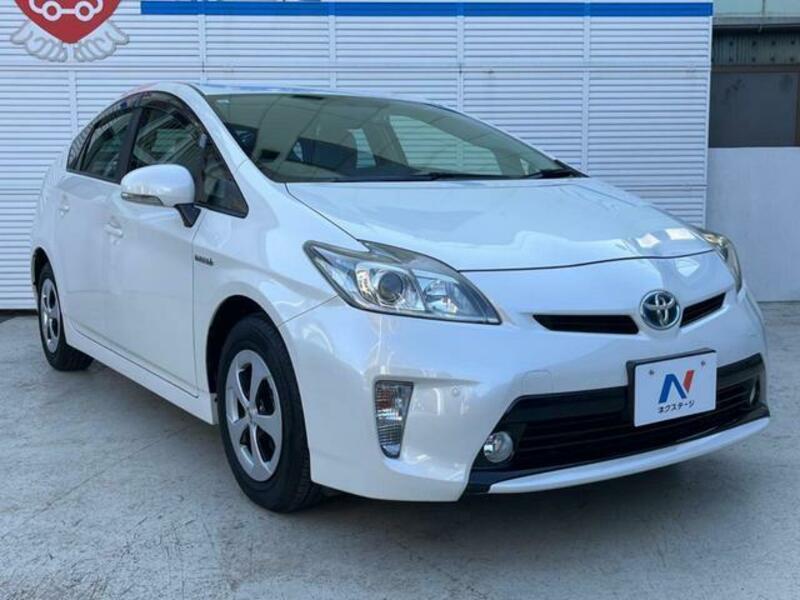 PRIUS-16