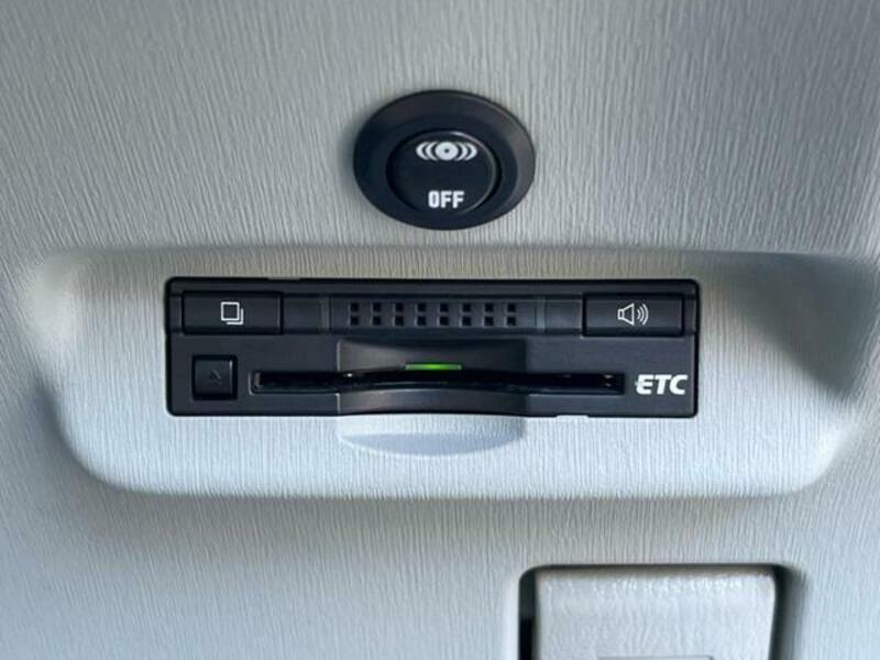 PRIUS-6