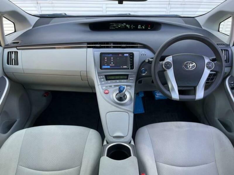 PRIUS-1