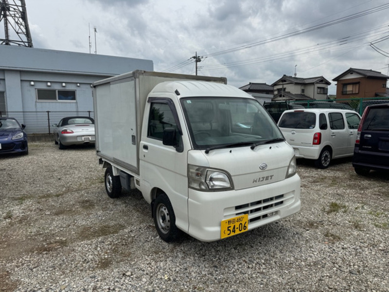 DAIHATSU HIJET VAN