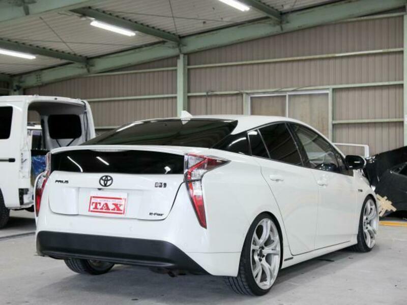 PRIUS-2