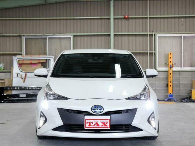 PRIUS-13