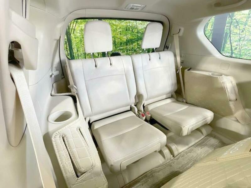 LAND CRUISER PRADO-9