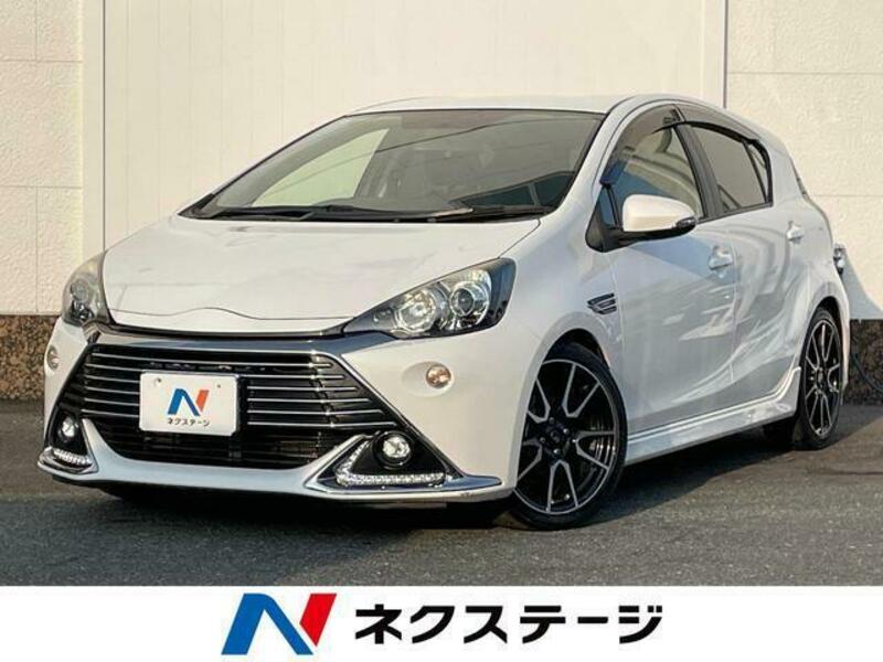 TOYOTA　AQUA