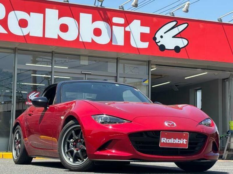 ROADSTER-0