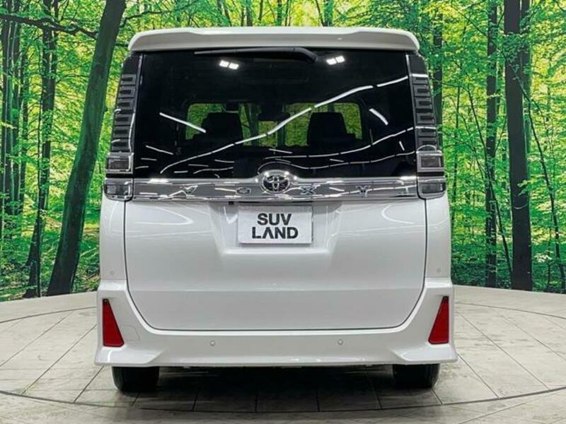 VOXY-16