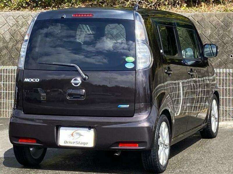MOCO-4