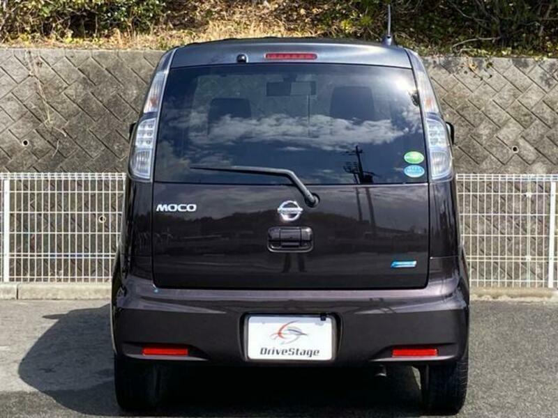 MOCO-5