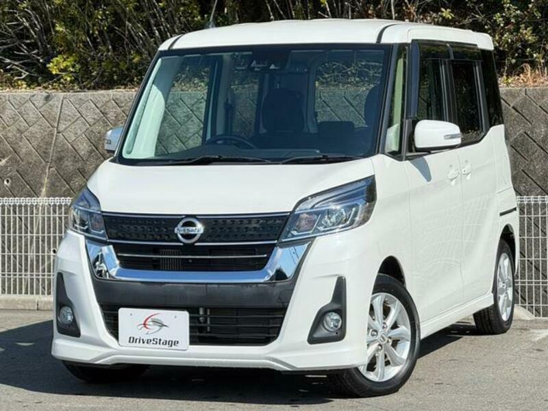 NISSAN DAYZ ROOX