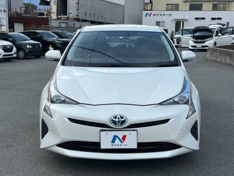 PRIUS-13