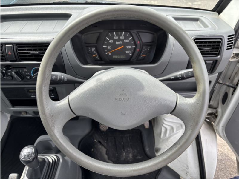 MINICAB TRUCK