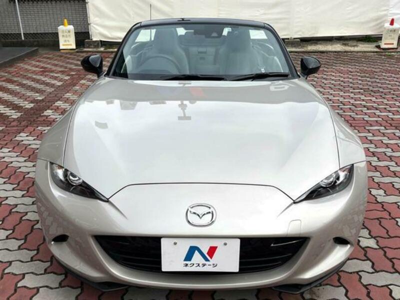 ROADSTER-13