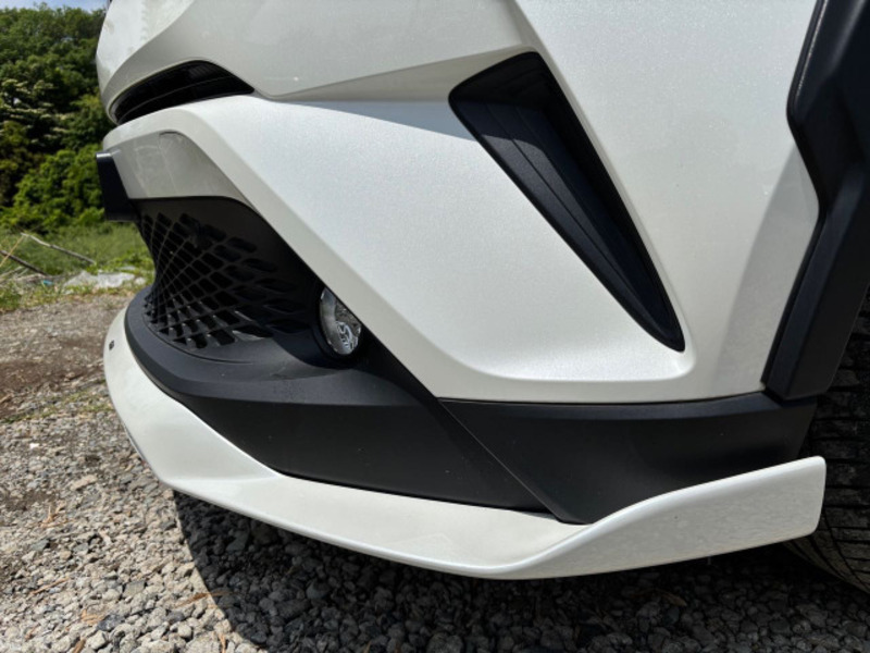 C-HR-12