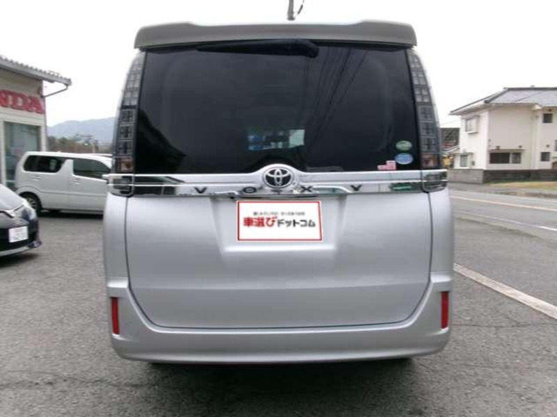 VOXY-17