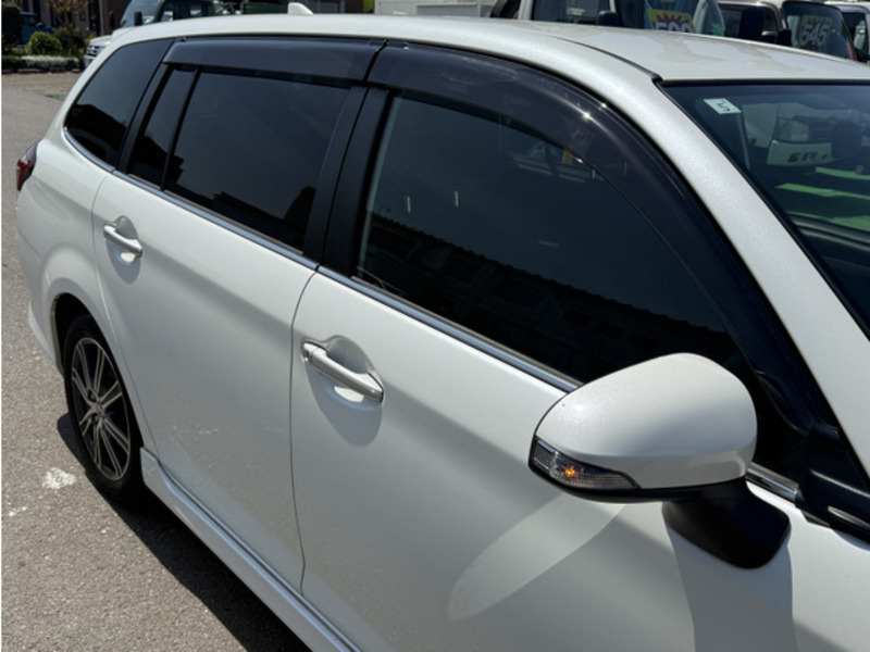 COROLLA FIELDER-19
