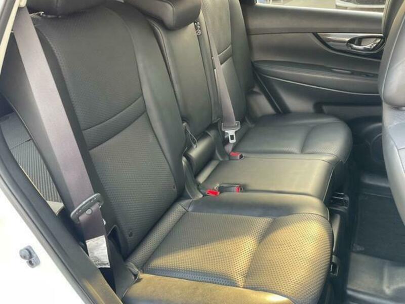 X-TRAIL-10
