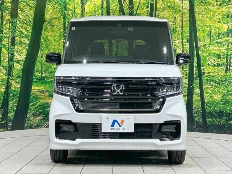 N BOX CUSTOM-13