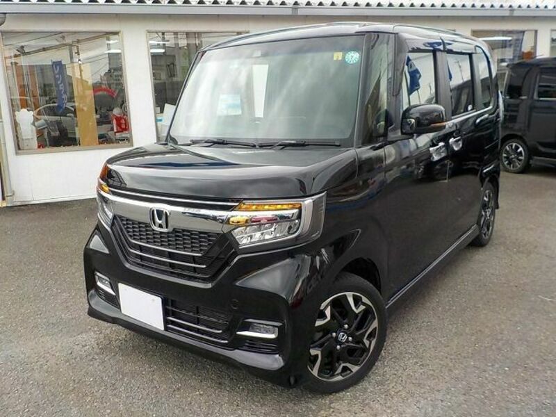 N BOX CUSTOM