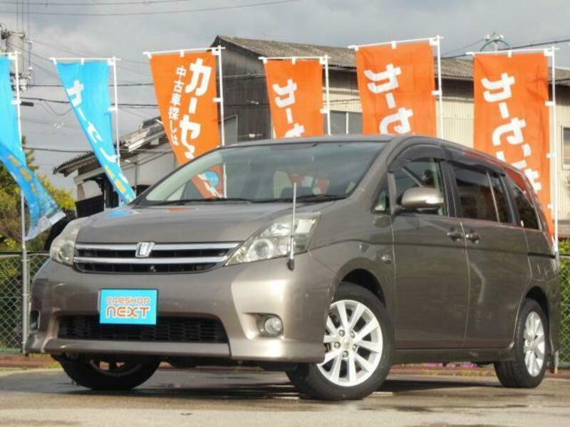 TOYOTA ISIS