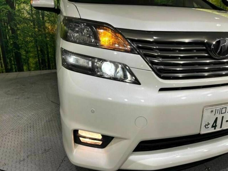 VELLFIRE-13