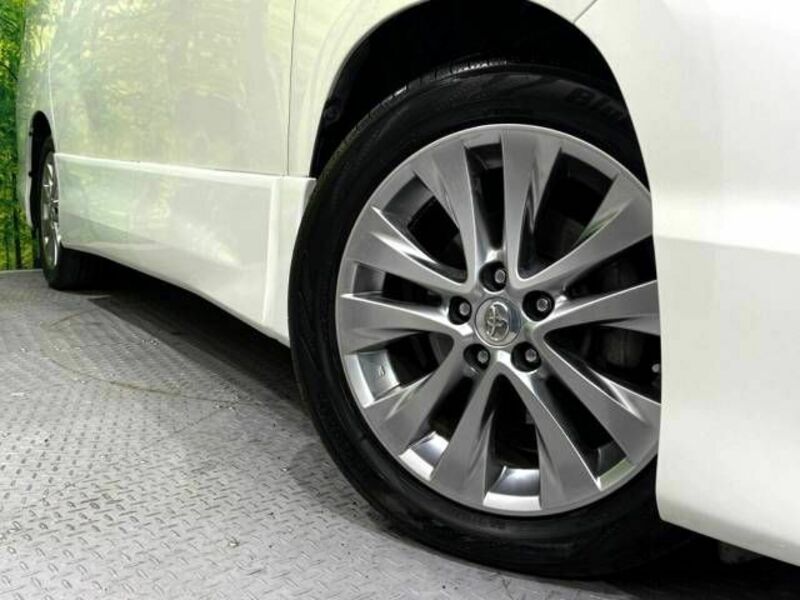 VELLFIRE-14