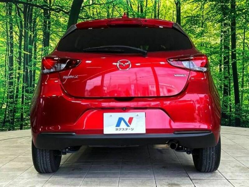 MAZDA2