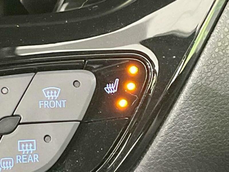 C-HR-4