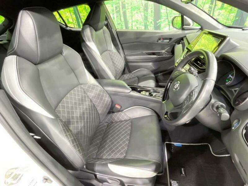 C-HR-7