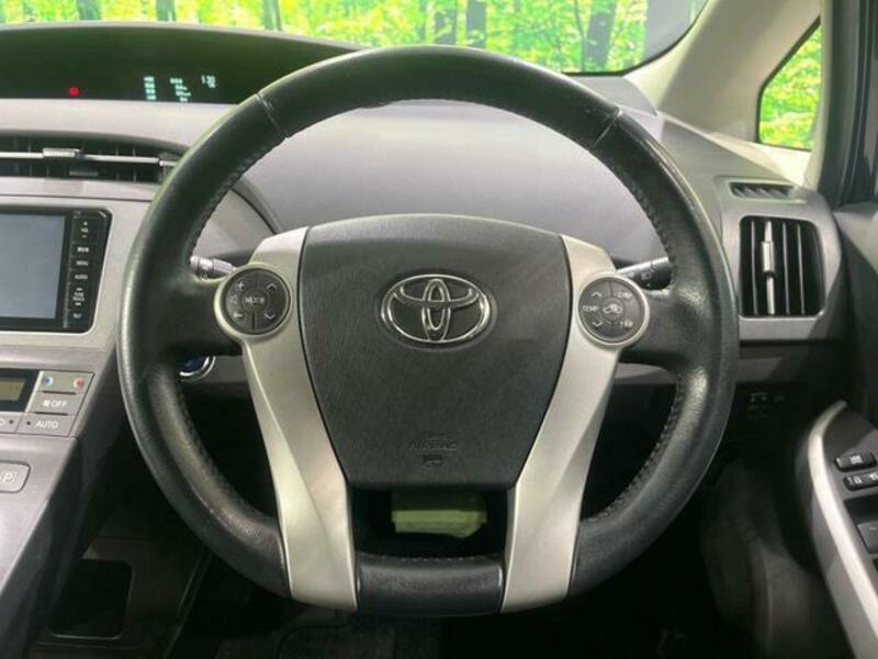 PRIUS-10