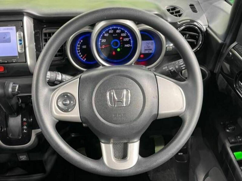 N BOX CUSTOM-10