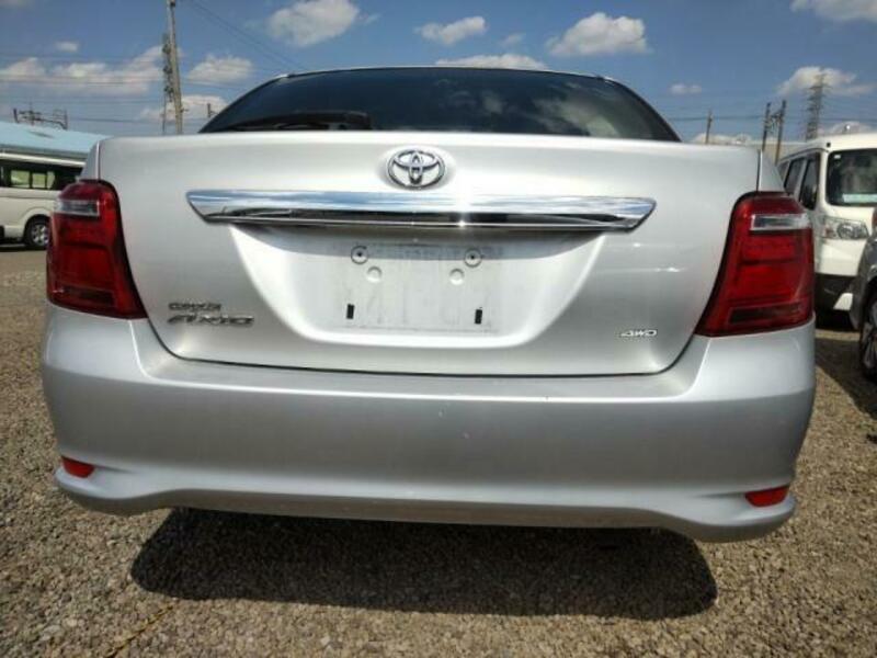 COROLLA AXIO-4