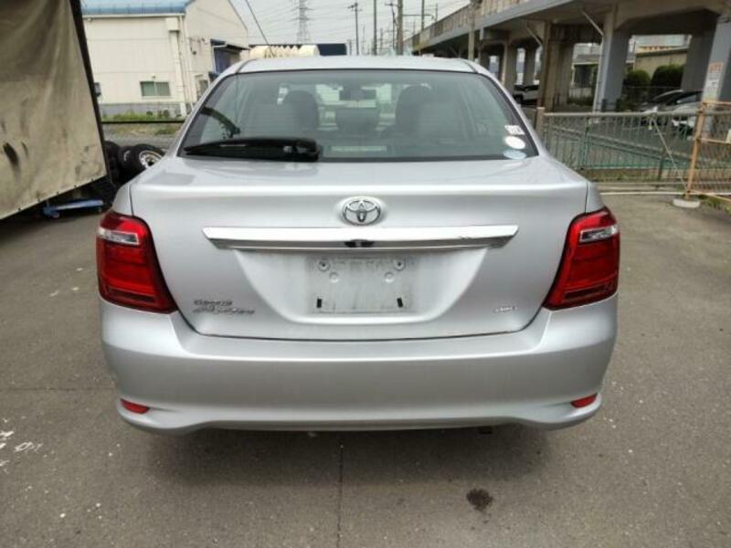 COROLLA AXIO-4