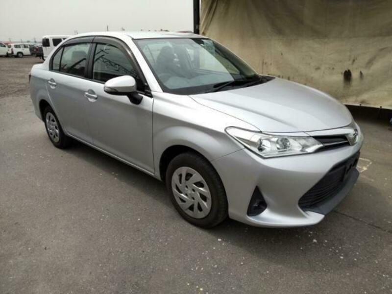 COROLLA AXIO-3