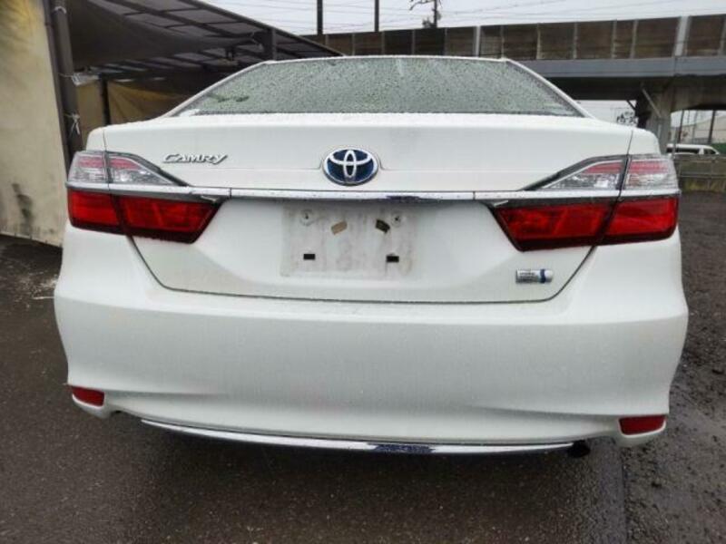 CAMRY-4