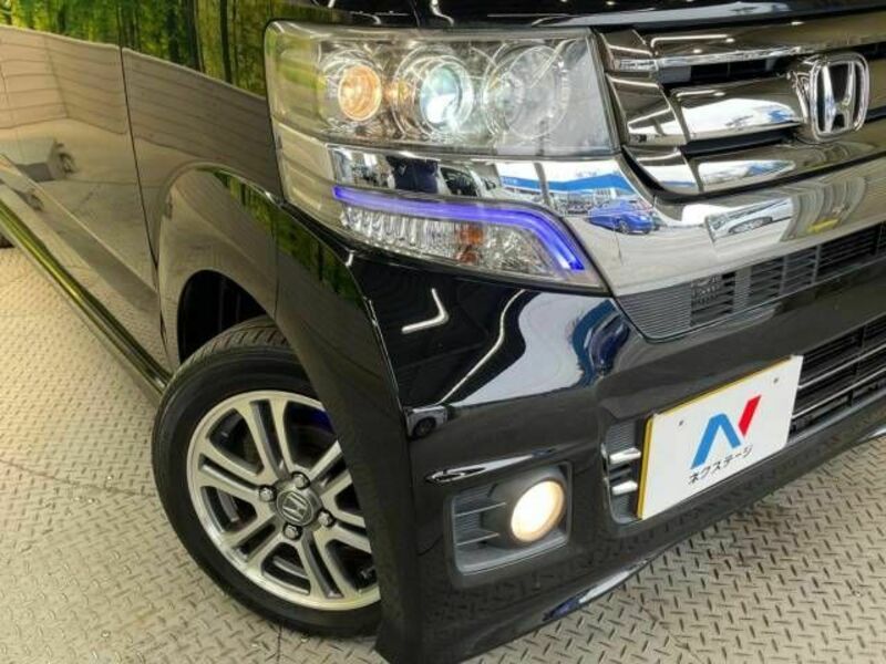 N BOX CUSTOM-11
