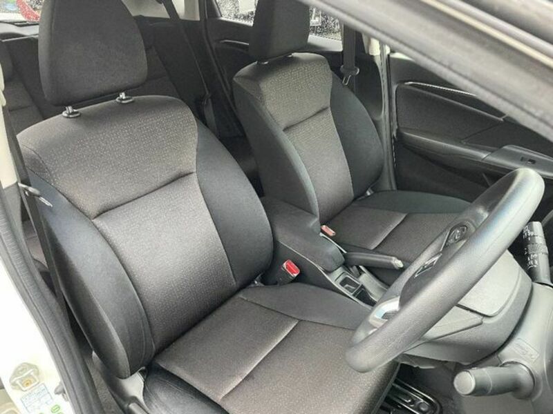 FIT HYBRID-5