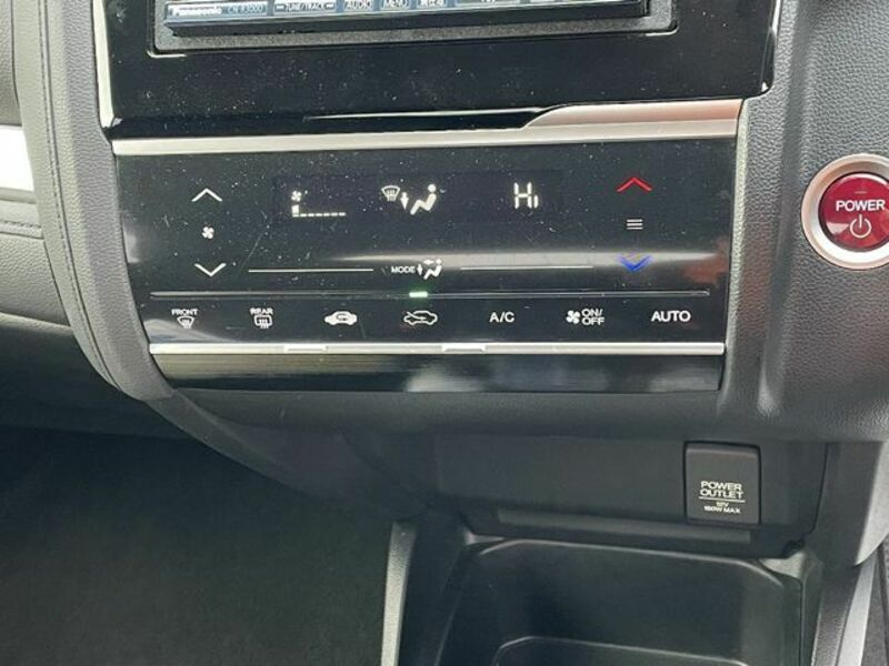FIT HYBRID-15