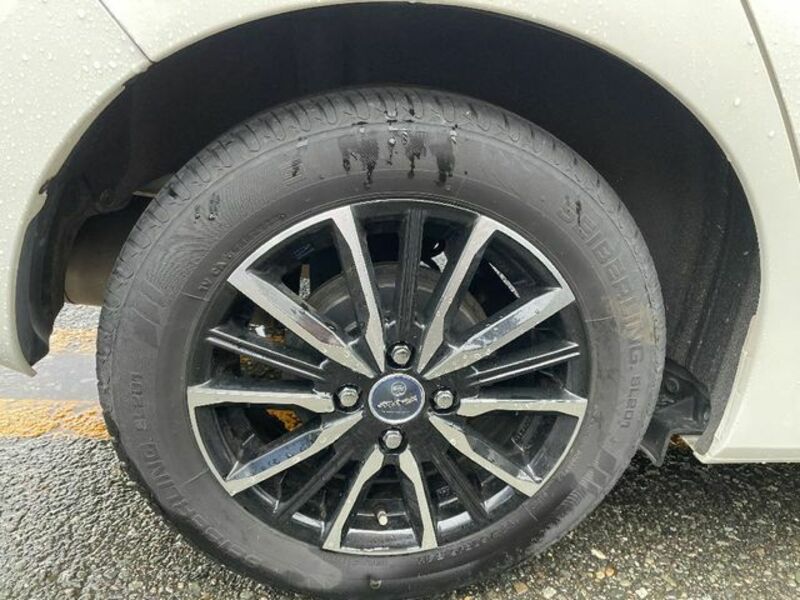 FIT HYBRID-23