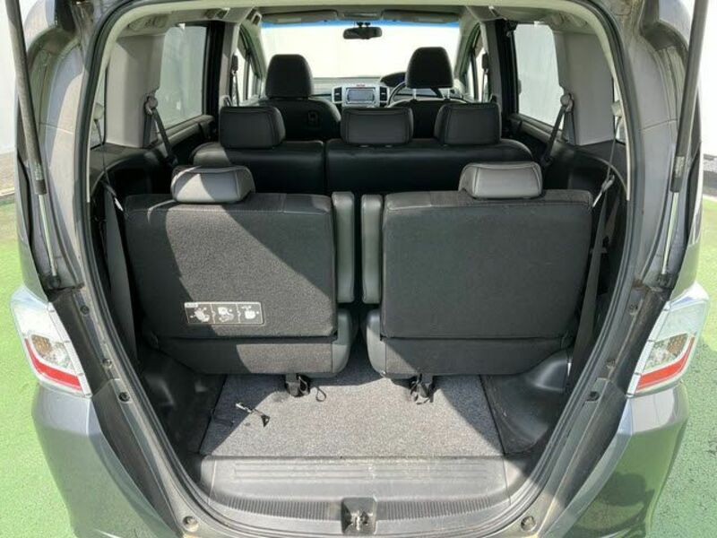 FREED HYBRID-14