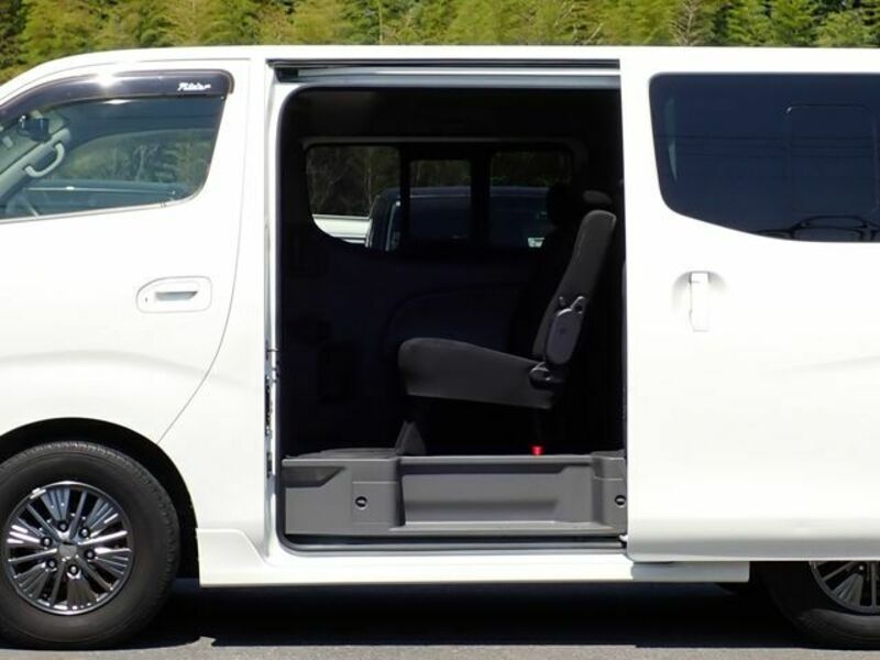 NV350 CARAVAN