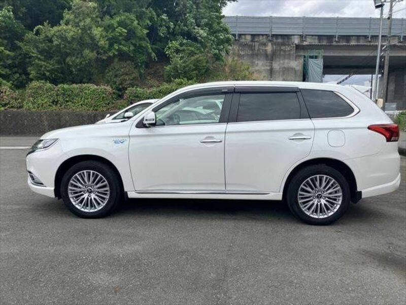 OUTLANDER PHEV