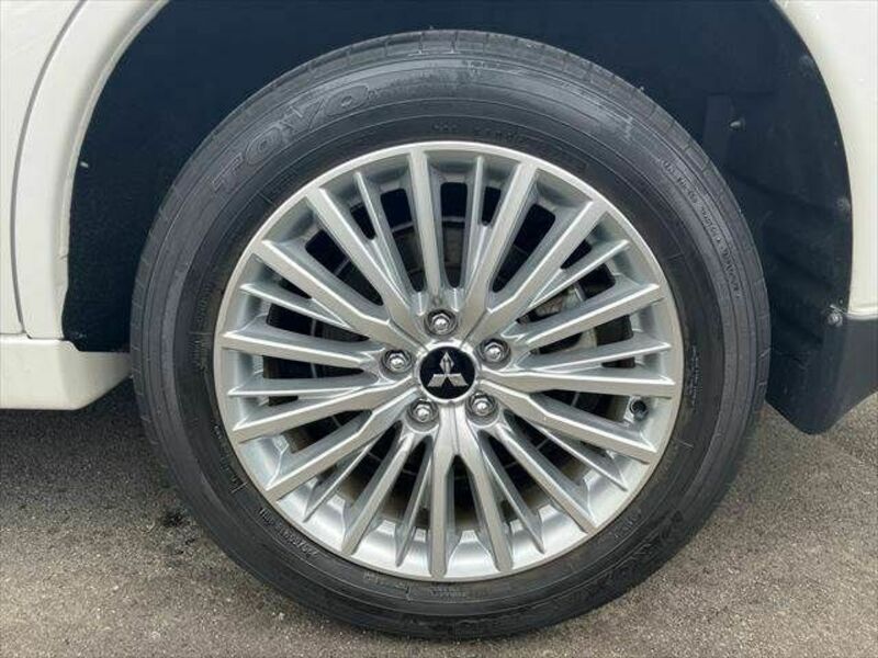 OUTLANDER PHEV