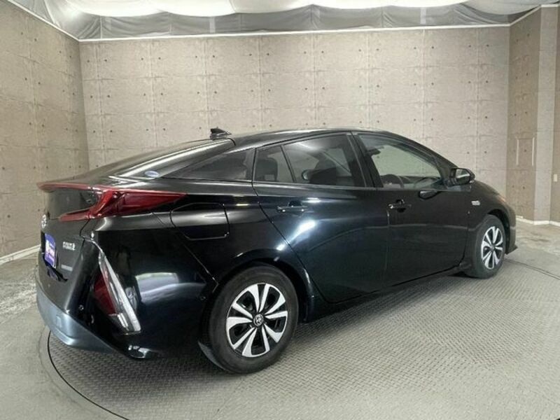 PRIUS PHV-3