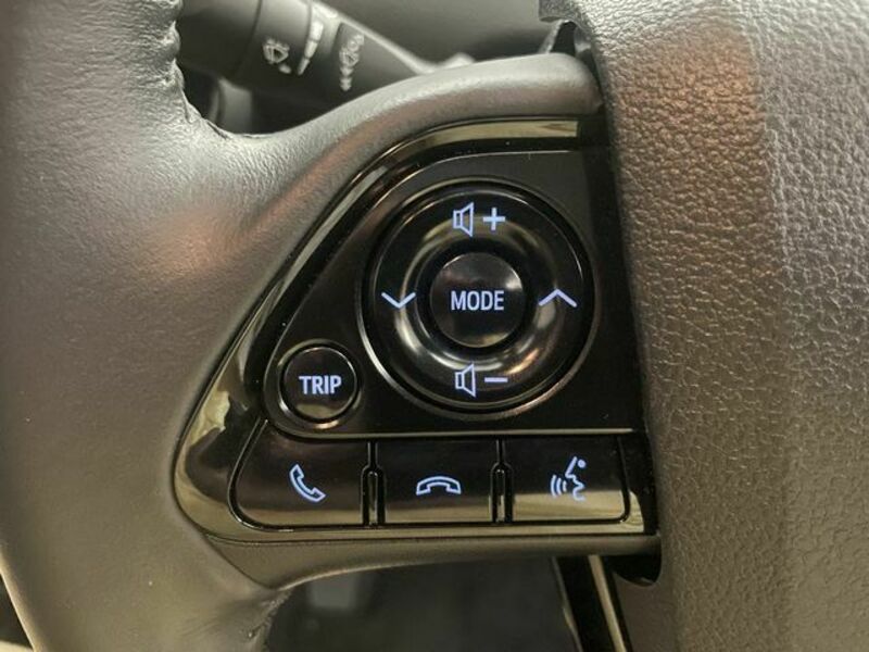 PRIUS PHV-16