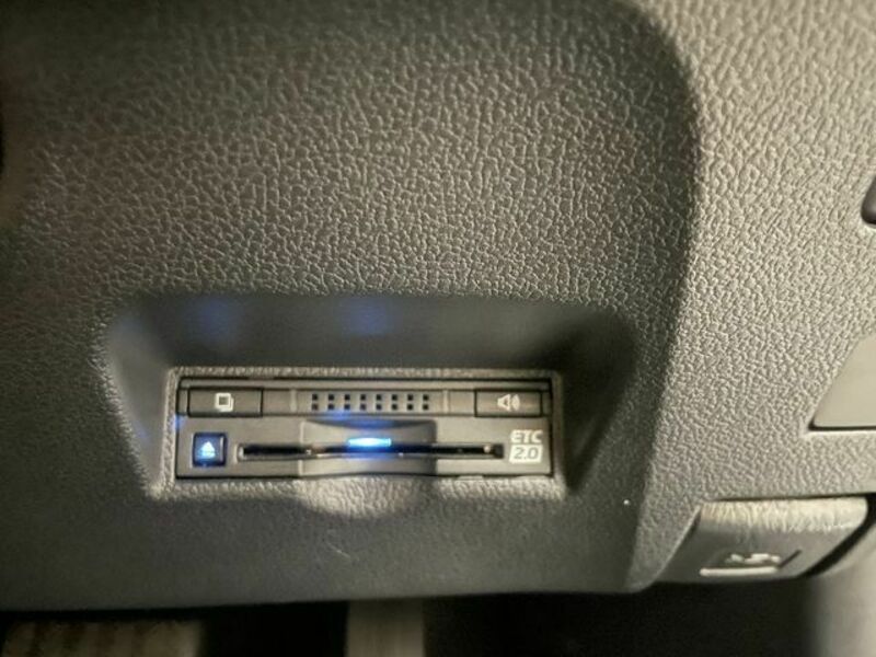 PRIUS PHV-19